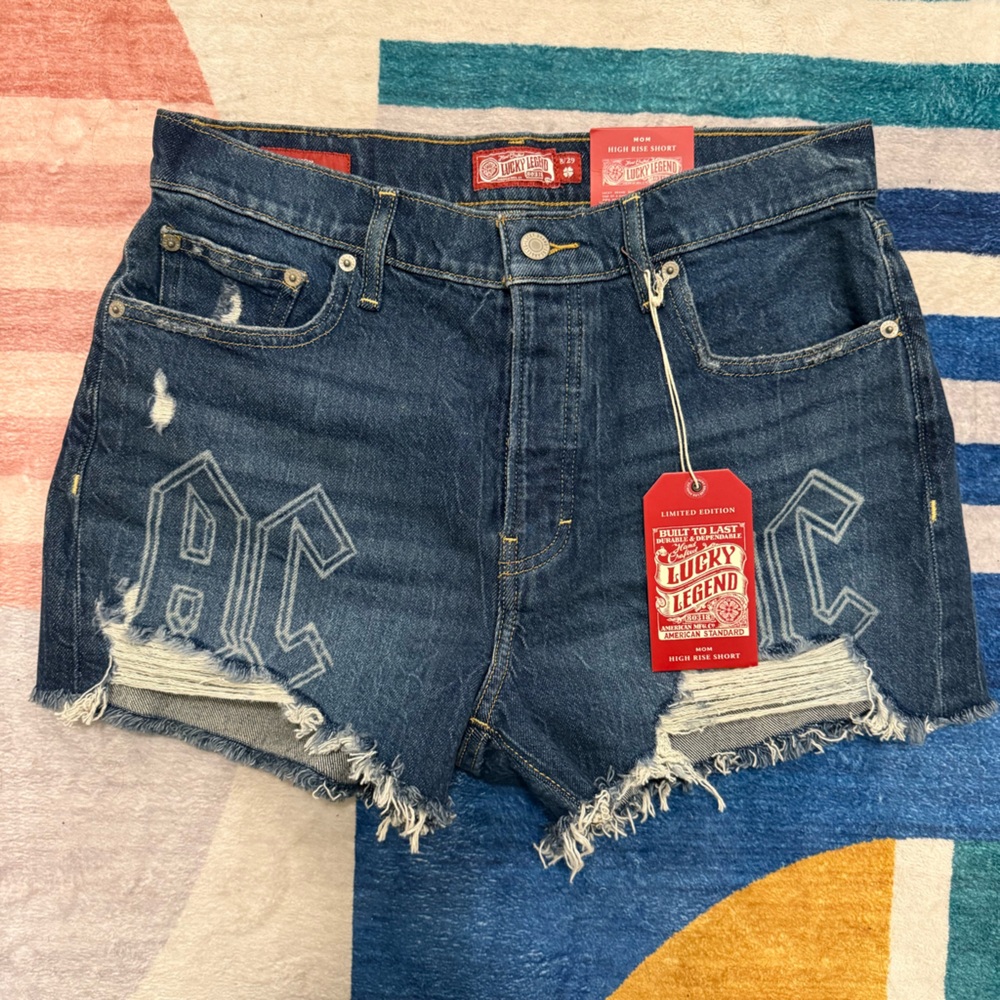 Lucky Brand AC/DC Lucky Legend Mom Shorts 8/29 High Rise 3" NWT With Patches